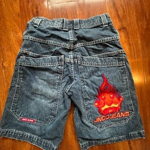 JNCO jorts